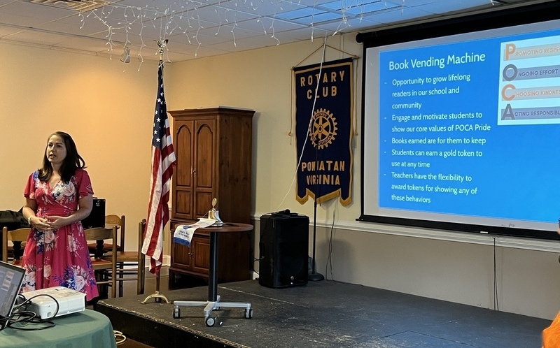  Presenting at the Rotary Club